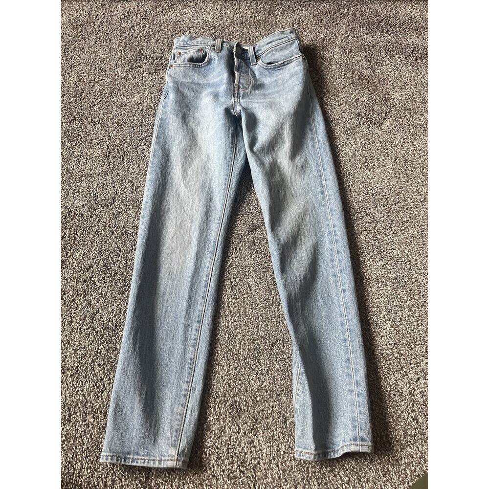 Levi’s Premium Wedgie Jeans - Size 24 Women’s - Red Tag Light Wash Button Fly T